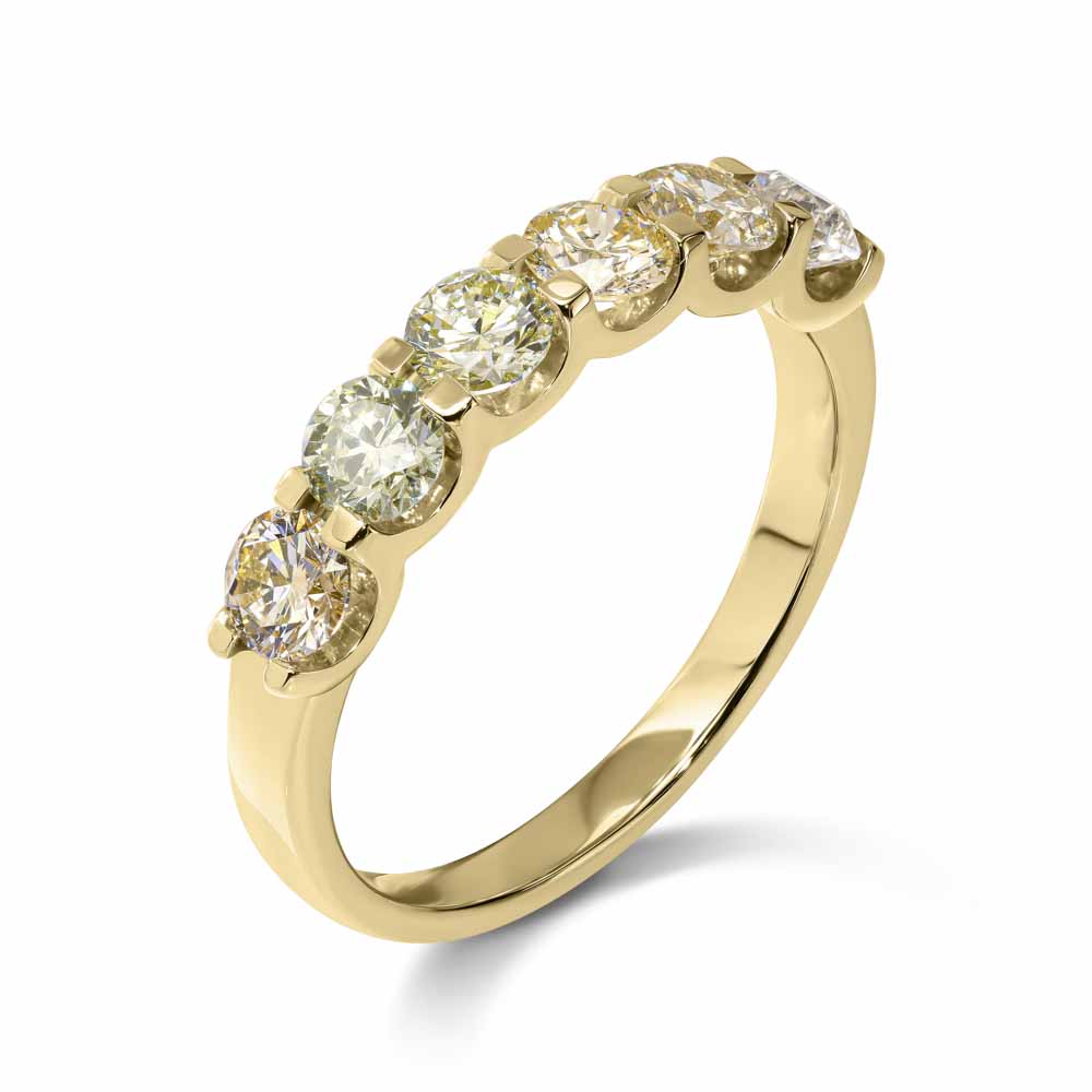 Grace Ring 6 Diamonds