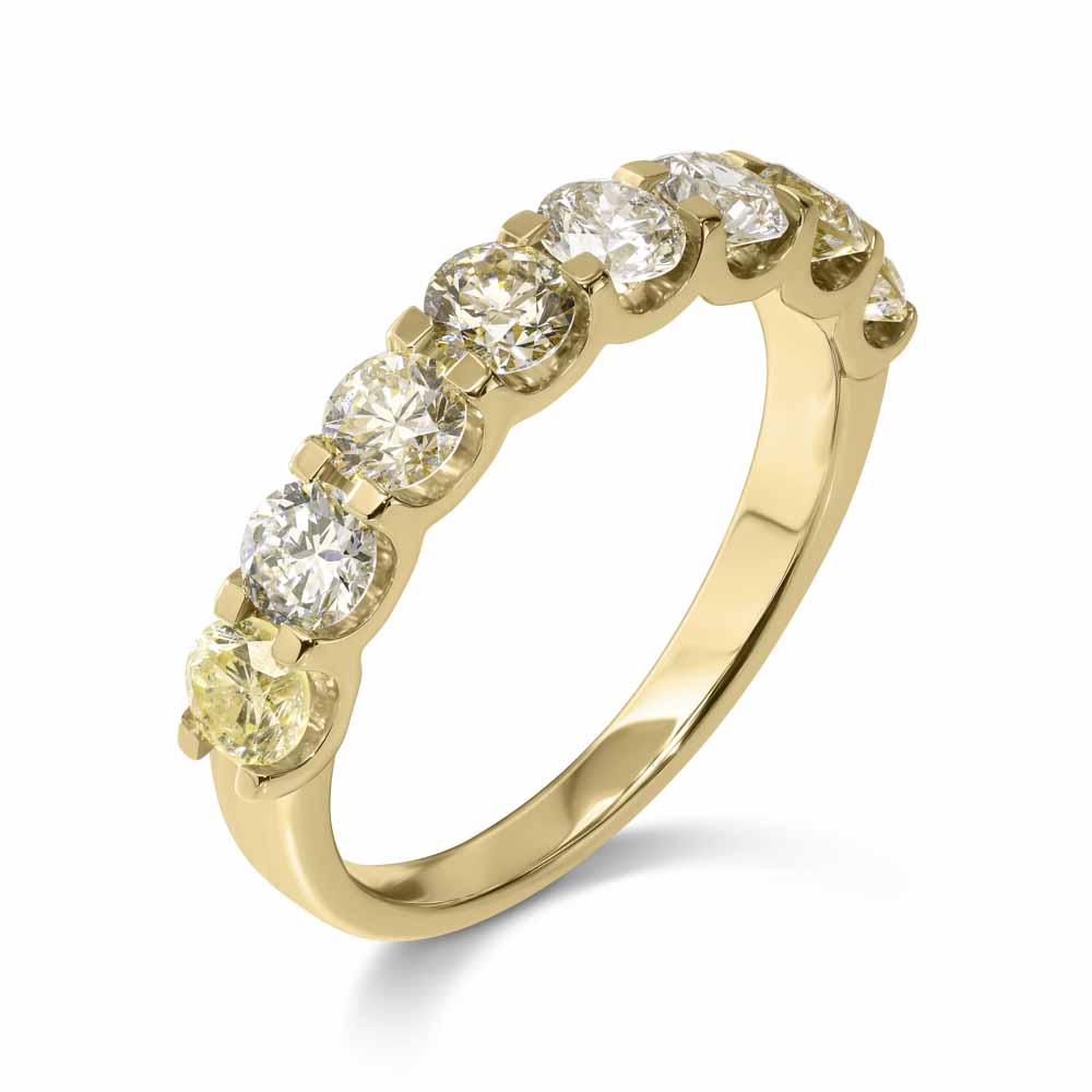 Grace Ring 8 Diamonds